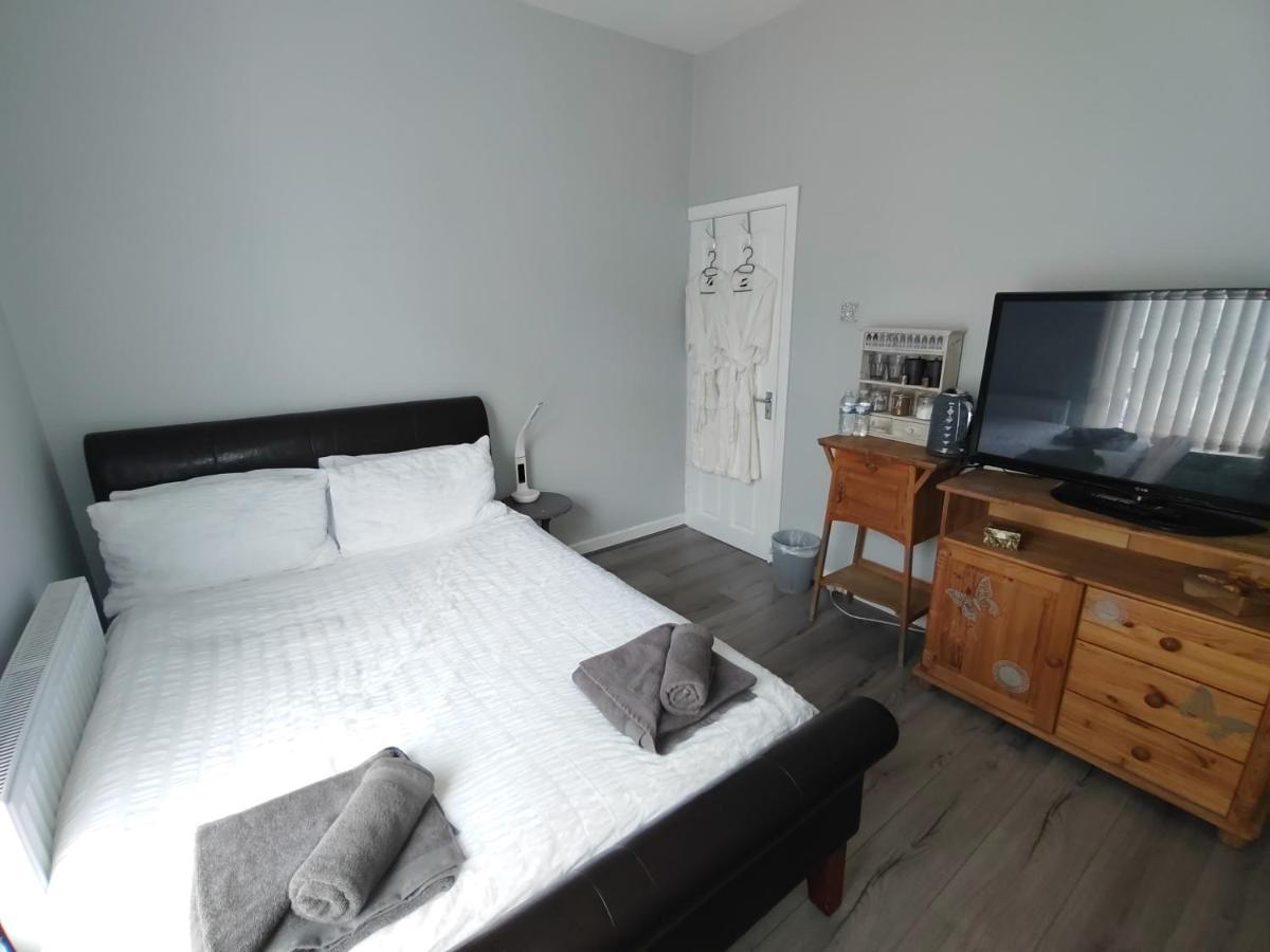 Double Room Close To Efc Lfc Liverpool City Centre Exterior foto